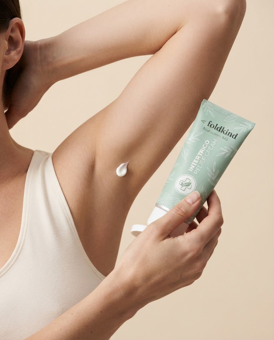 Apply a thin layer — a pea-sized amount of The Daily Fold Cream Image
